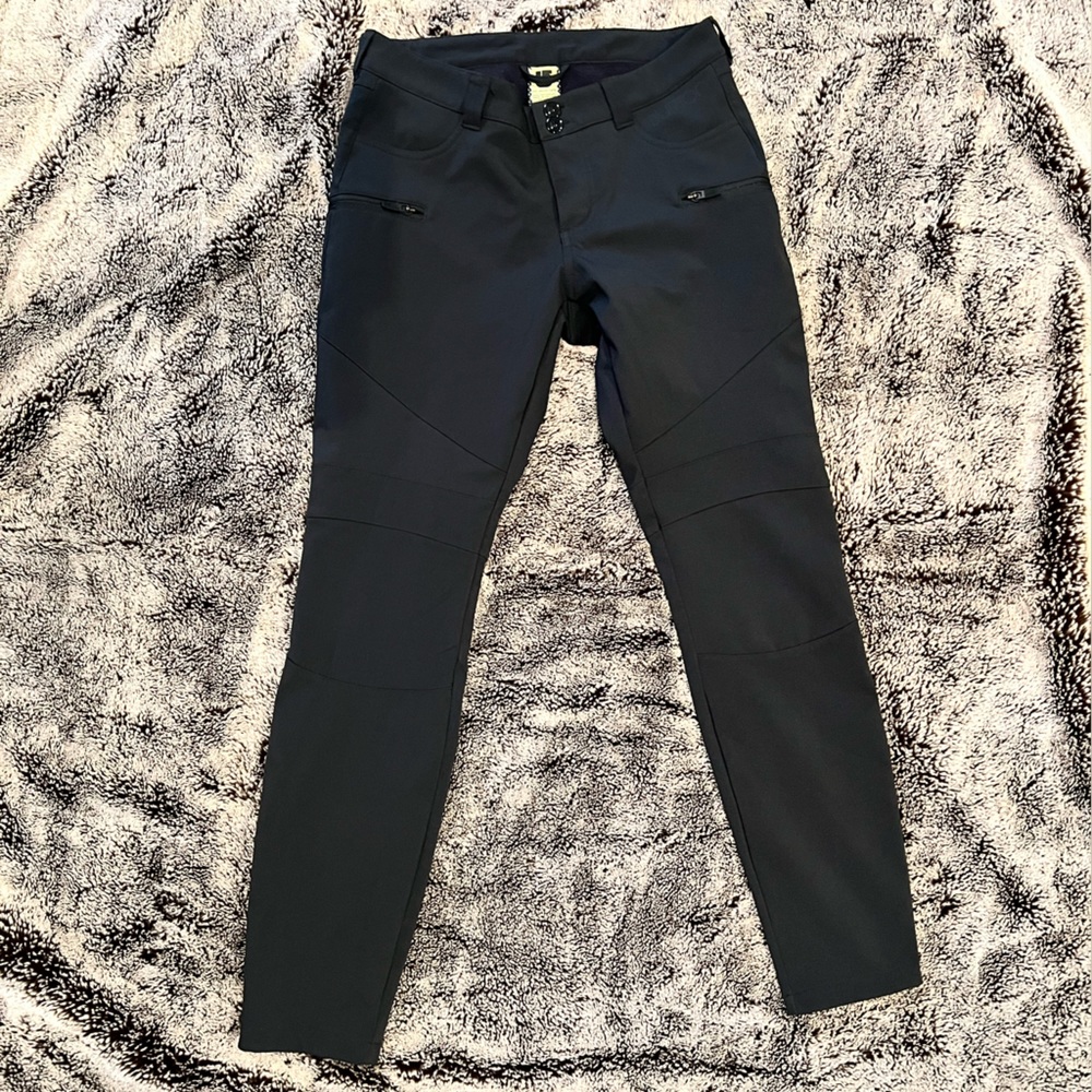 Burton dry ride under-boot pants size S